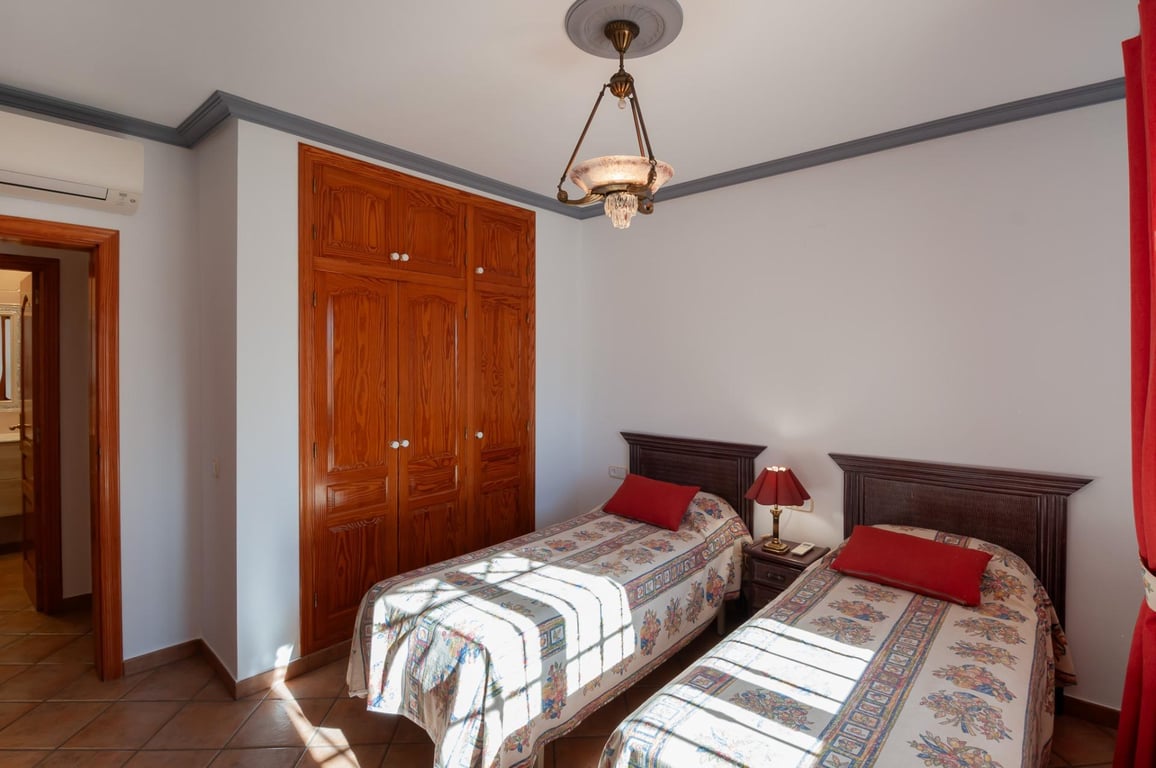 Property #RH21192 - 22