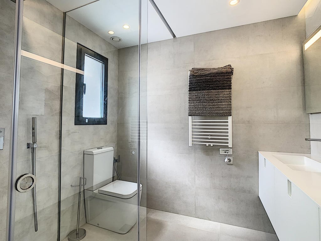 Lujosa villa en Cumbre del Sol - 28