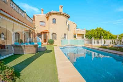 Property R4680067