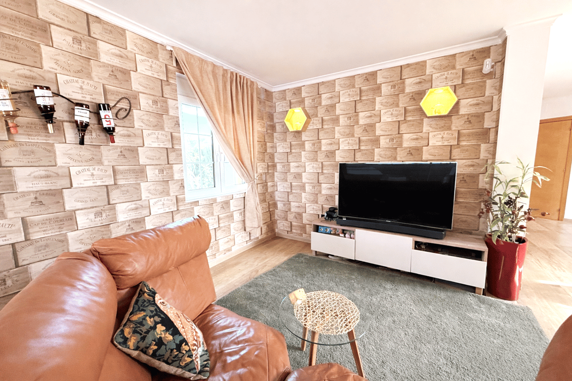 Property #RH21183 - 5