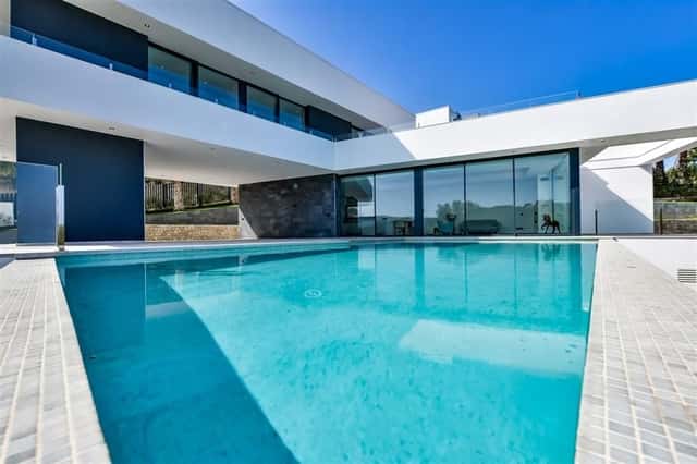 3-bed villa with garage in Jávea, 374m²