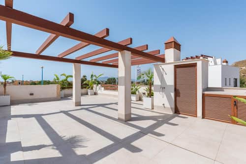 Gelijkvloerse nieuwbouwvilla met privézwembad in Vera, Almería — foto 2