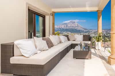 Property R4719340