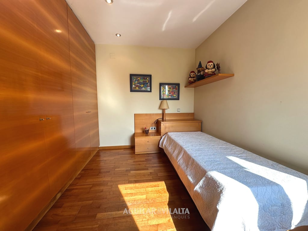 Exclusive villa in Can Teixidó with sea views - 110