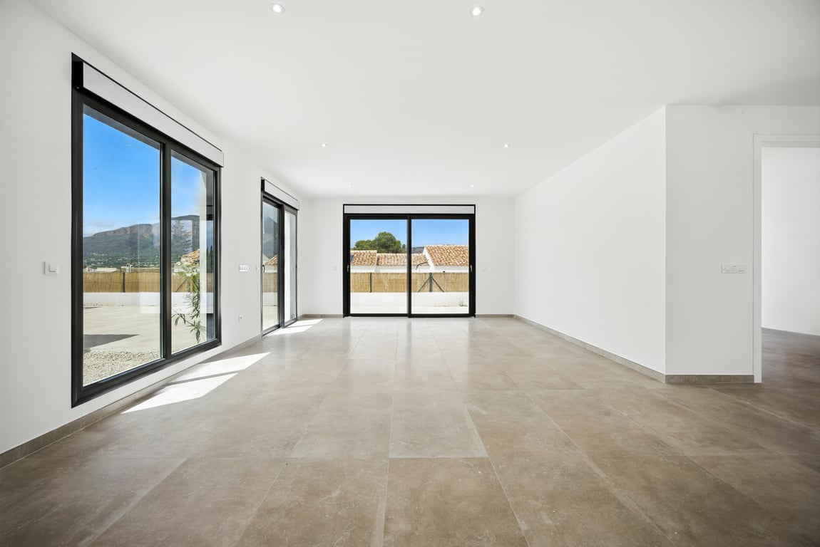 4-bed Villa in Jávea photo 12