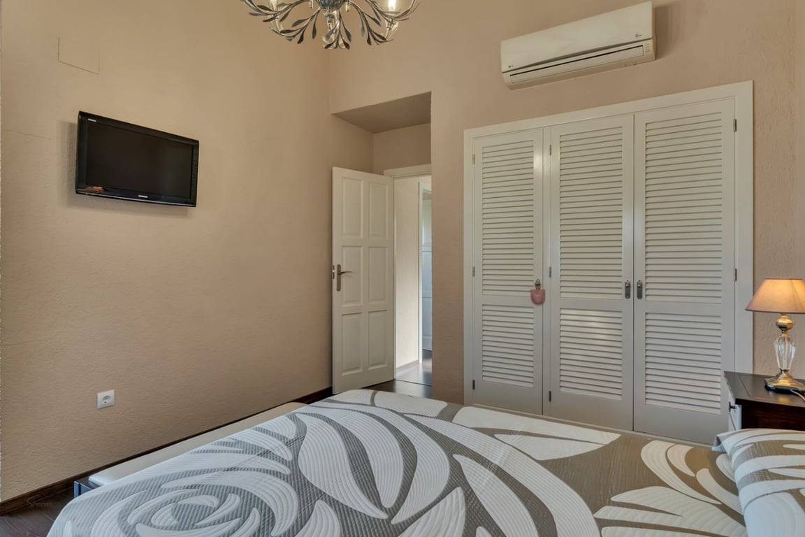 Exclusivo Adosado en Jávea, a 500m. del mar, con 4 dormitorios y piscina comunitaria - 22