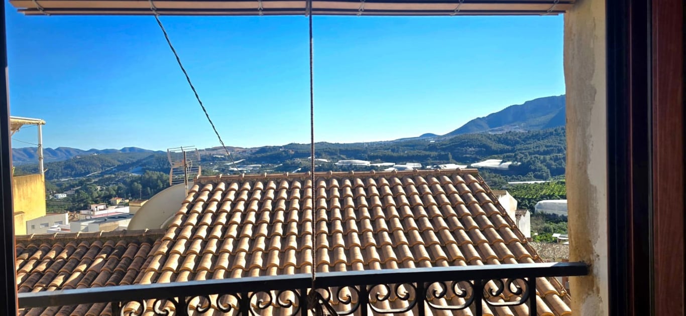 Property #RH21229 - 28