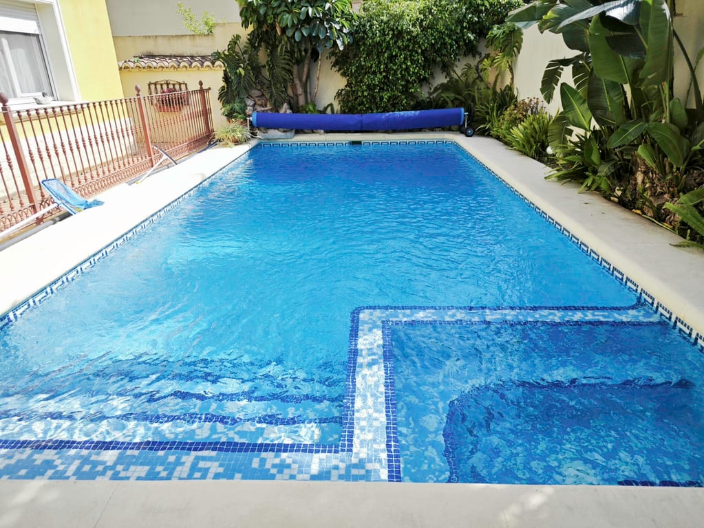 Villa de 270 m2 con piscina en venta en Pedreguer, zona residencial a un paso del centro - 15