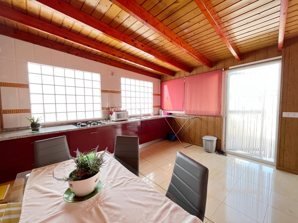 Property #RH20315 - 24