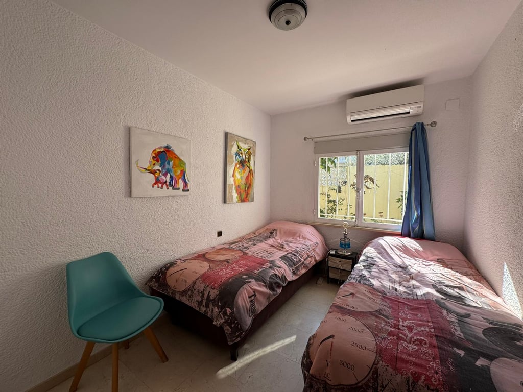 Villa espaciosa en Monte Pedreguer, Alicante - 31