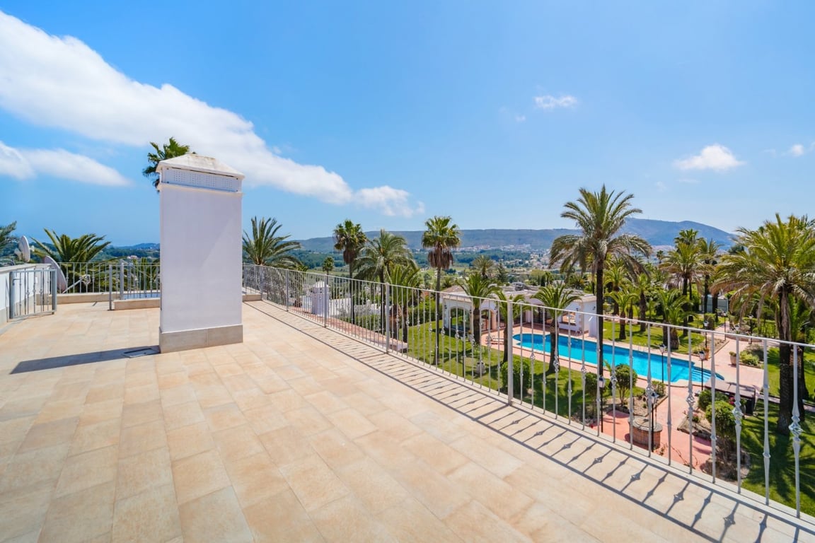 Gran Villa con casa de invitados en Jávea y parcela 5.835m2 - 20