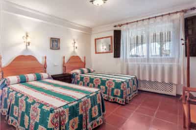 Property R4700455