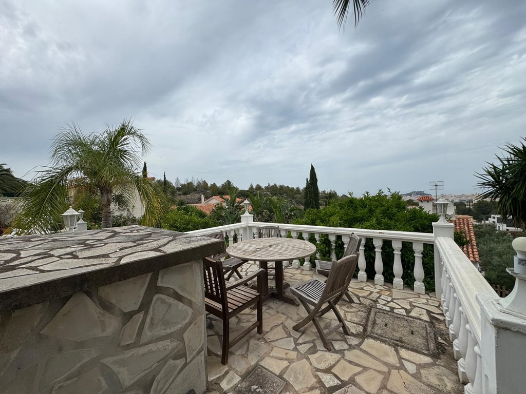 Chalet en venta en Denia, Zona Montgó: 4 habitaciones, piscina privada - 51