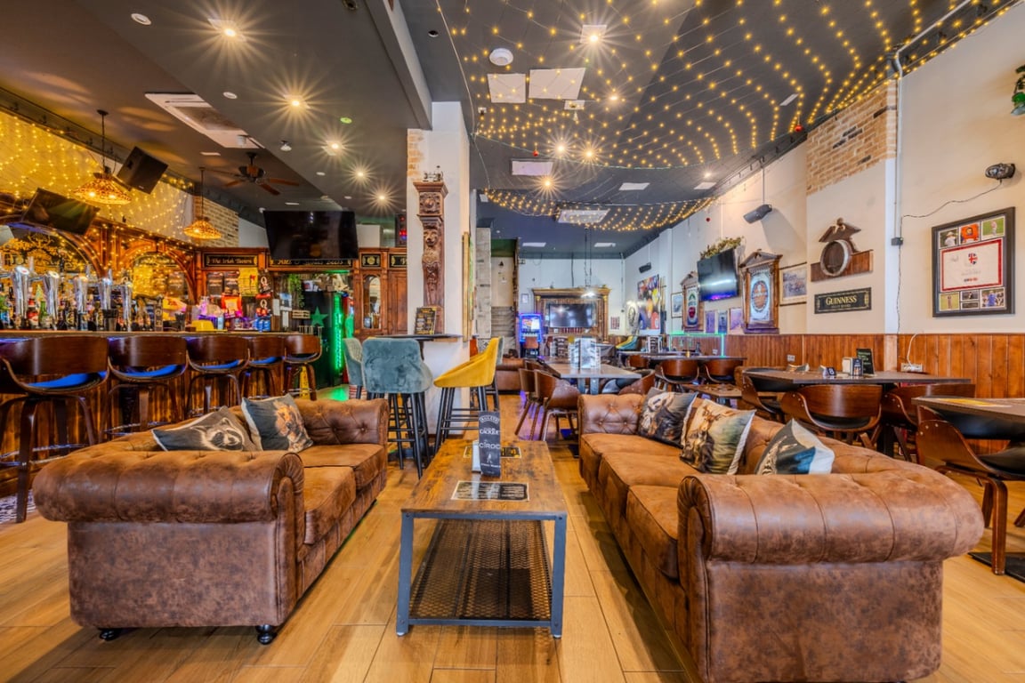 Traspaso de Pub con perfecta ubicación el Arenal de Jávea - 20