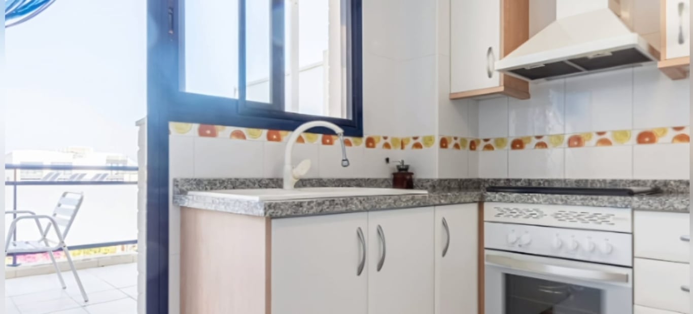 ÀTIC DÚPLEX DAVANT DEL MAR A DÉNIA: 102m² i Orientació Sud | Construït el 2008 amb Serveis de Luxe - 10