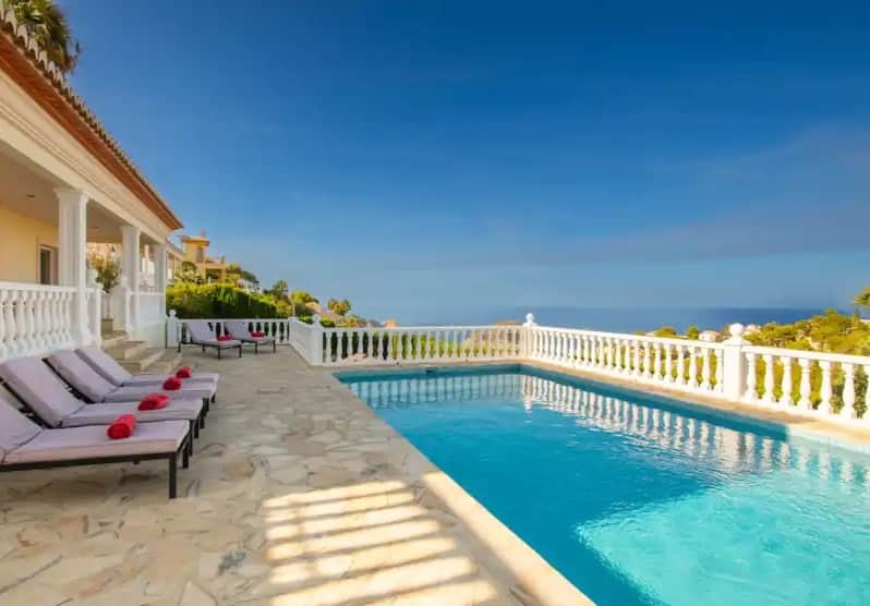 Casa de los Tres: villa met verwarmd zwembad in Jávea