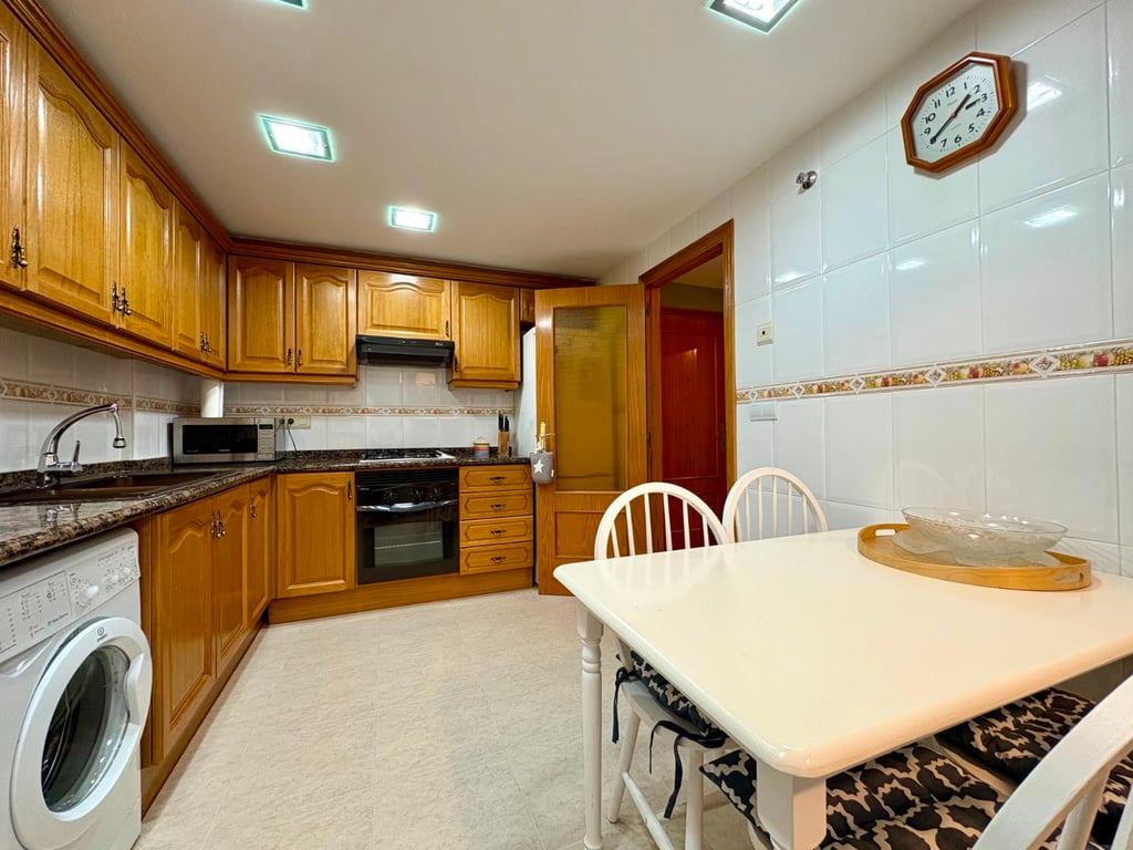 Property #RH20434 - 8