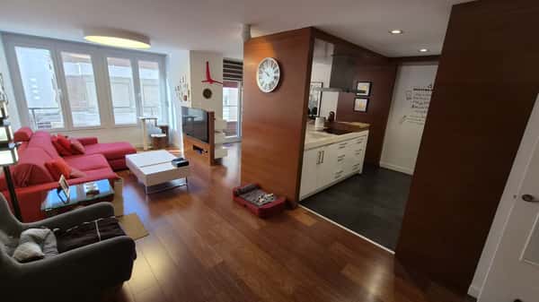 Luxueus gerenoveerd appartement met 4 slaapkamers en garage in het centrum van Torrevieja