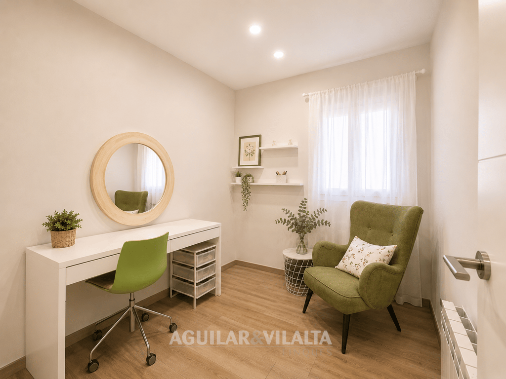 CASA UNFIMILIAR - 18