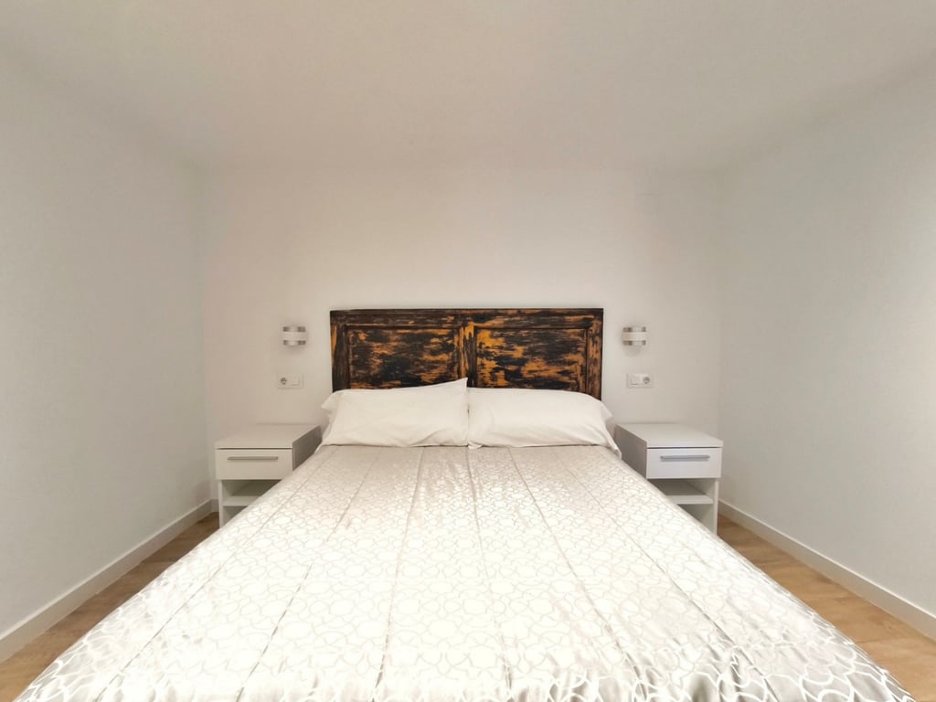 Chalet con dos apartamentos de invitados en el Montgó - 33