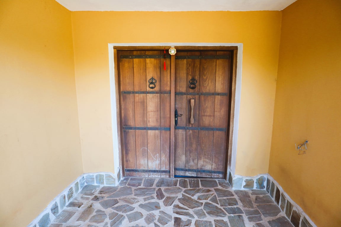 6-bed Villa in Pedreguer photo 5