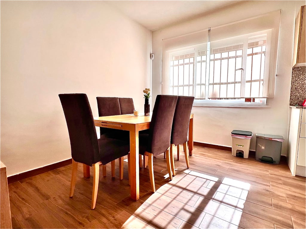 Property #RH21274 - 3