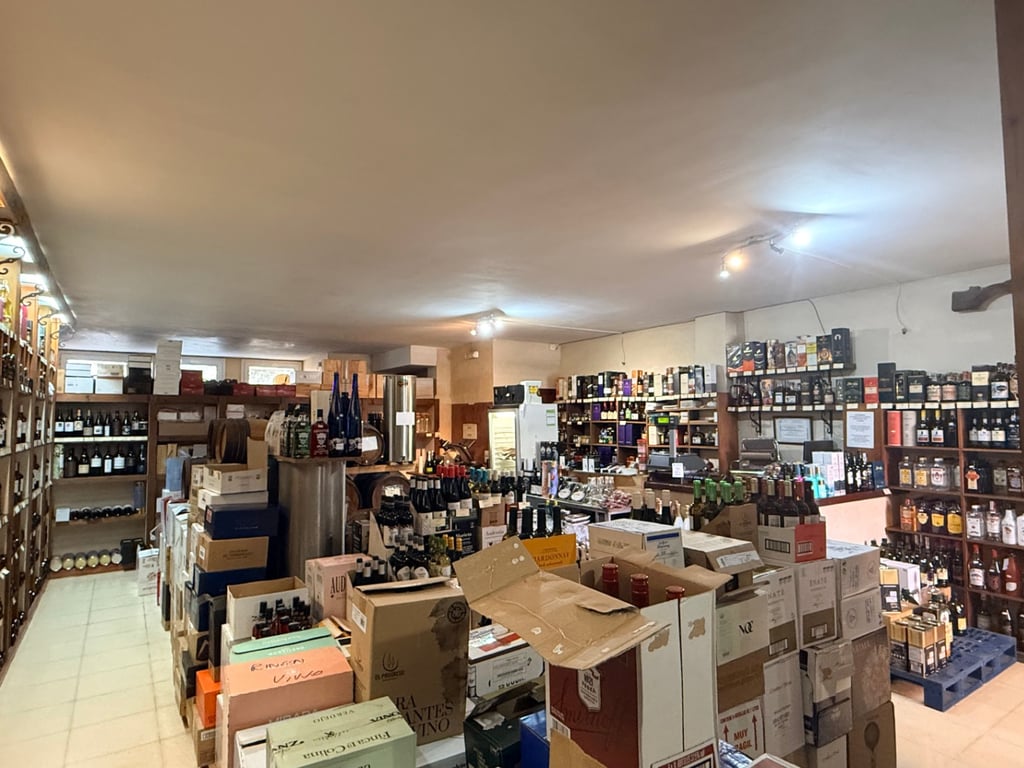 Exitoso negocio vinícola a la venta en Moraira centro - 9