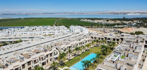 Appartement met 2 slaapkamers in Torrevieja — foto 10