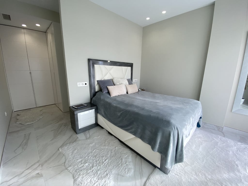 Property #RH20338 - 18