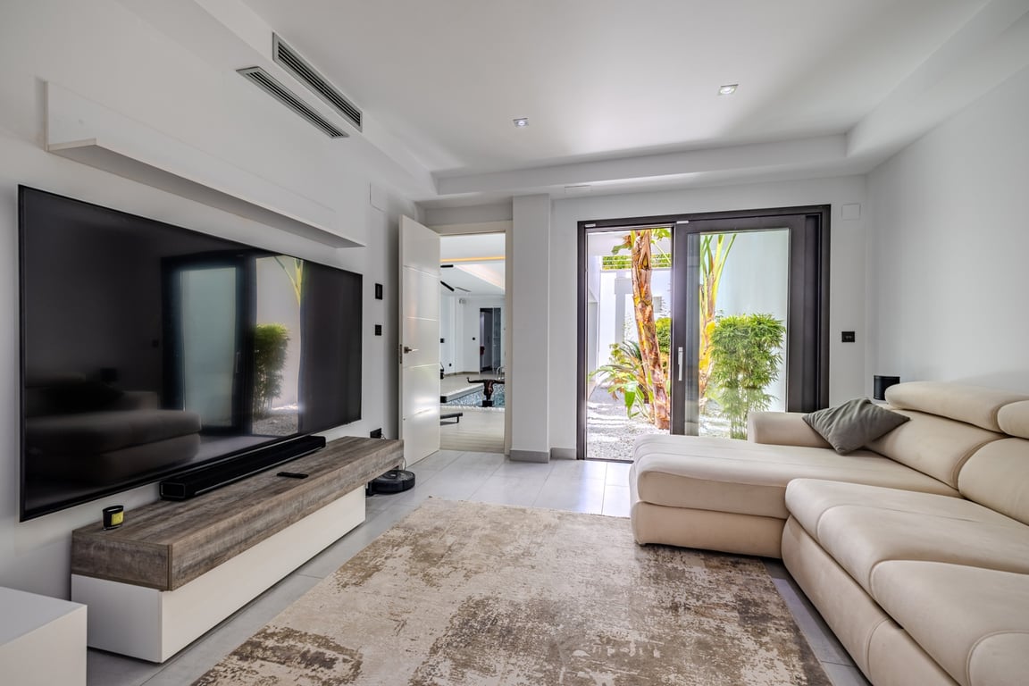 Property #RH20309 - 9