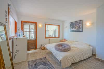 Property R4680067