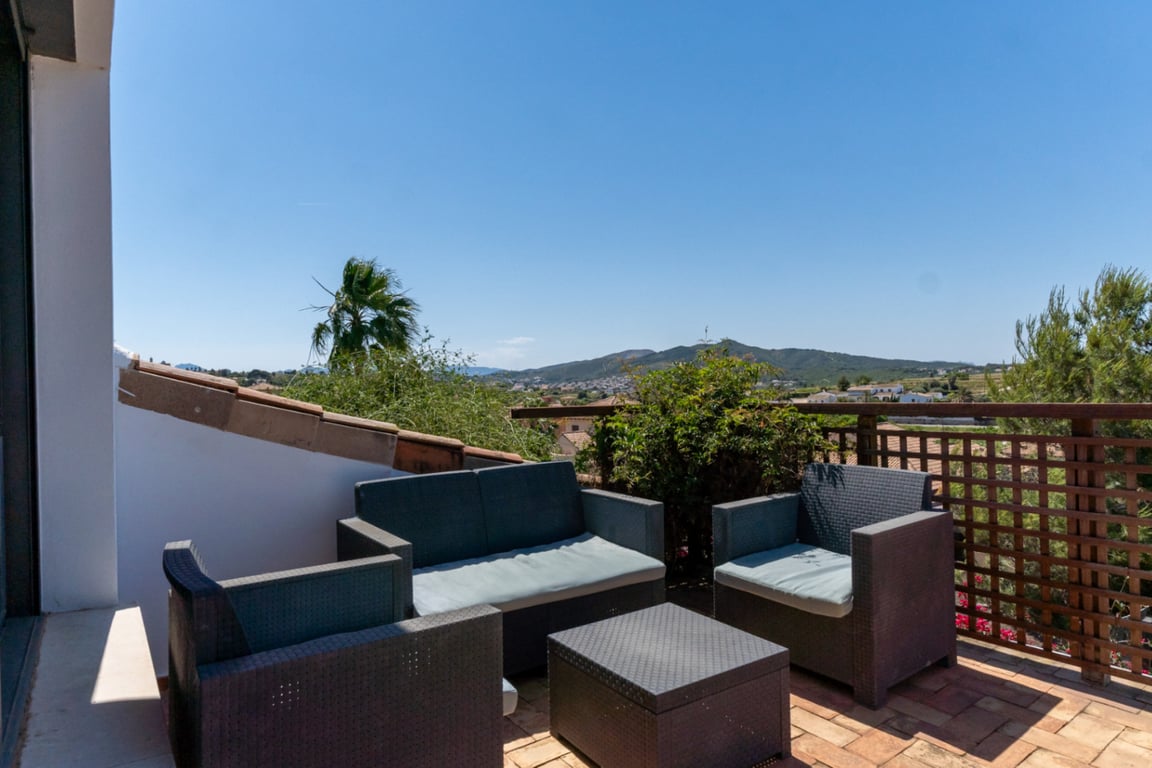 Impresionante Villa a la venta en Jávea, con piscina interior y exterior - 28