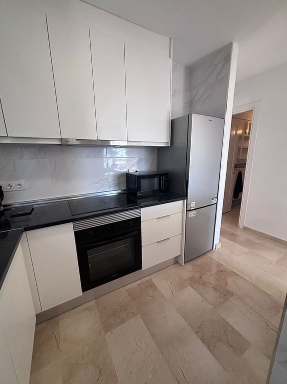 Property #RH21343 - 8