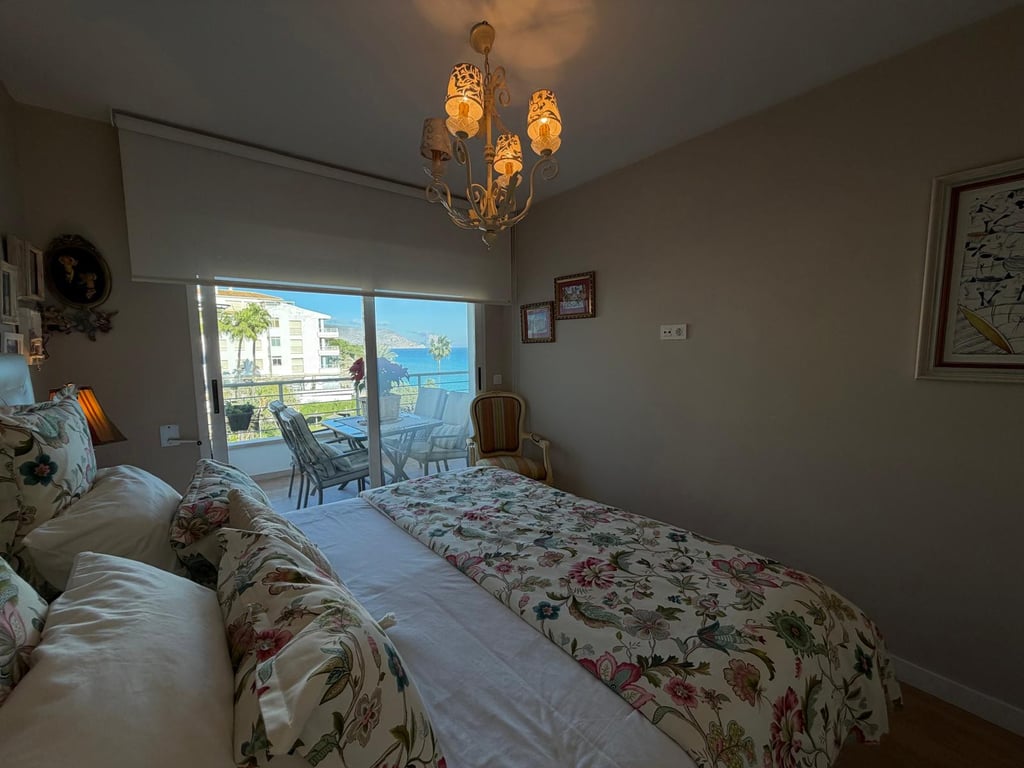 Property #RH21230 - 17