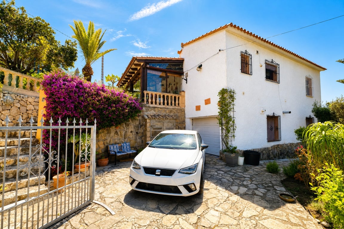 3-bed Villa in Moraira photo 16