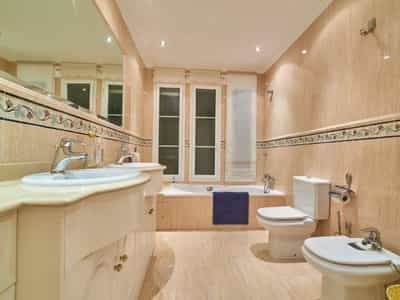 Property R4681048