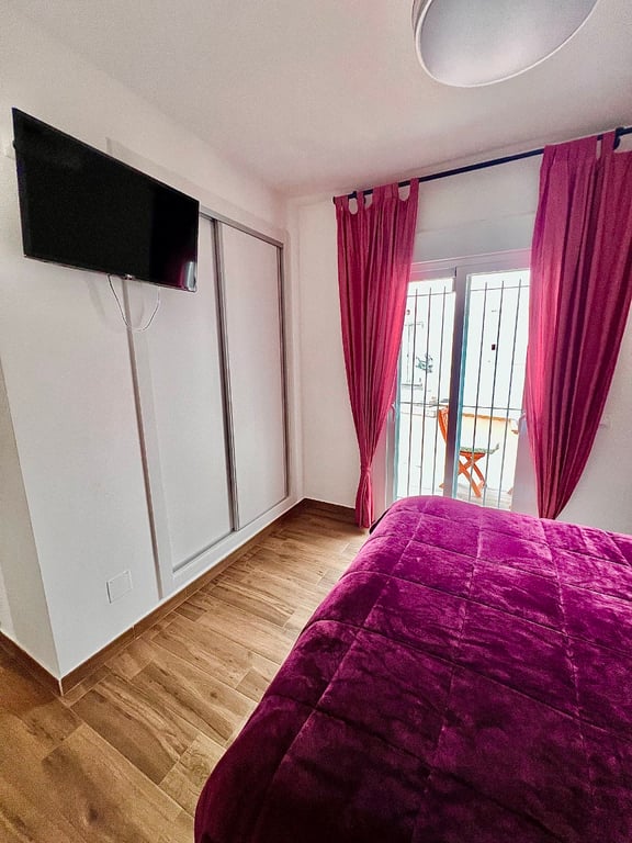 Property #RH21274 - 10