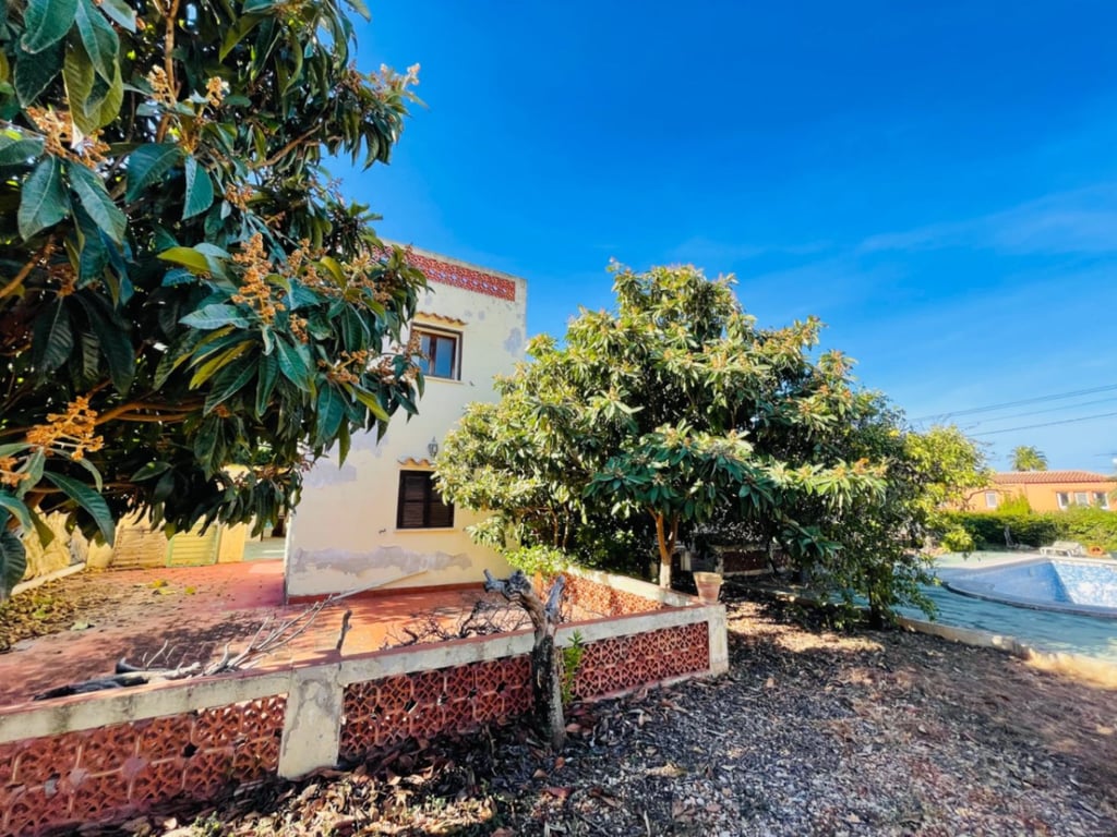 Denia. Chalet en buena área para reformar en venta - 7