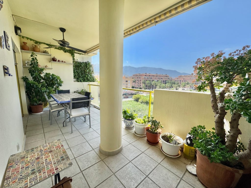 VENTA APARTAMENTO 3 DORMITORIOS - 12