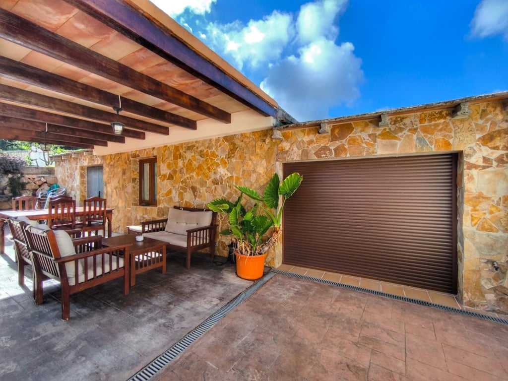 Chalet con dos apartamentos de invitados en el Montgó - 23