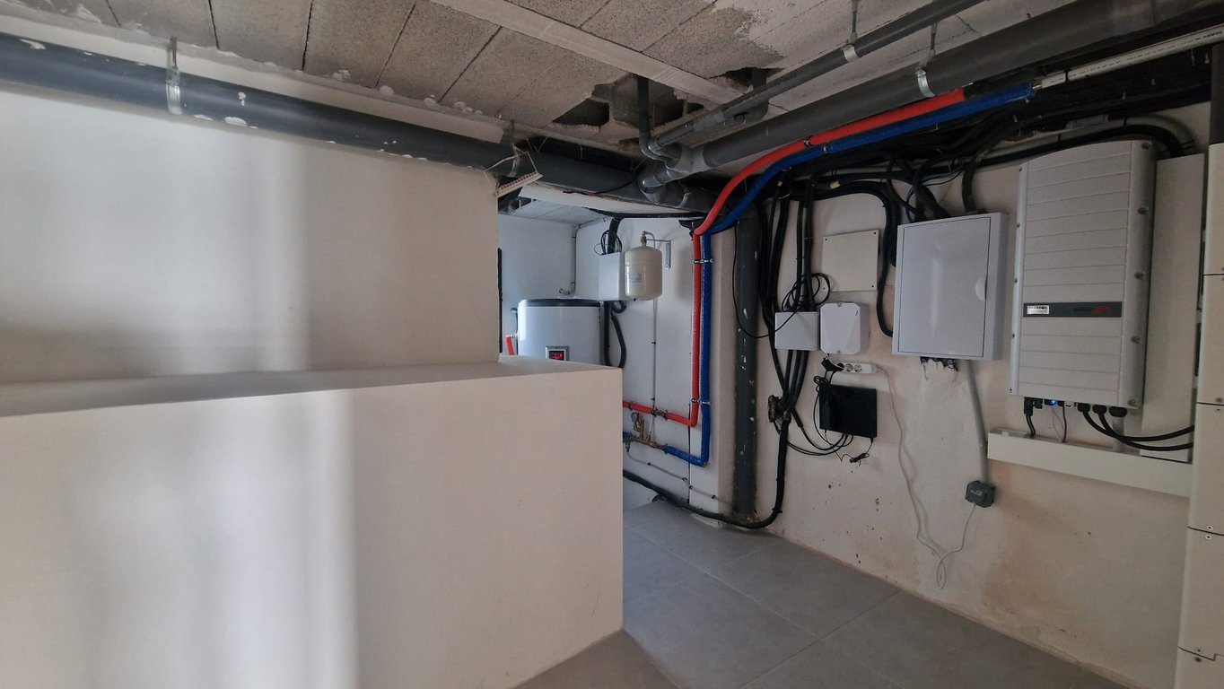 VILLA DE LUXE ÚLTIMA: RETIR DE 6 DORMITORIS, CUMBRE DEL SOL | VISTES PANORÀMIQUES AL MAR IMPRESSIONANTS | LLAVORS I SOSTENIBLE - 41