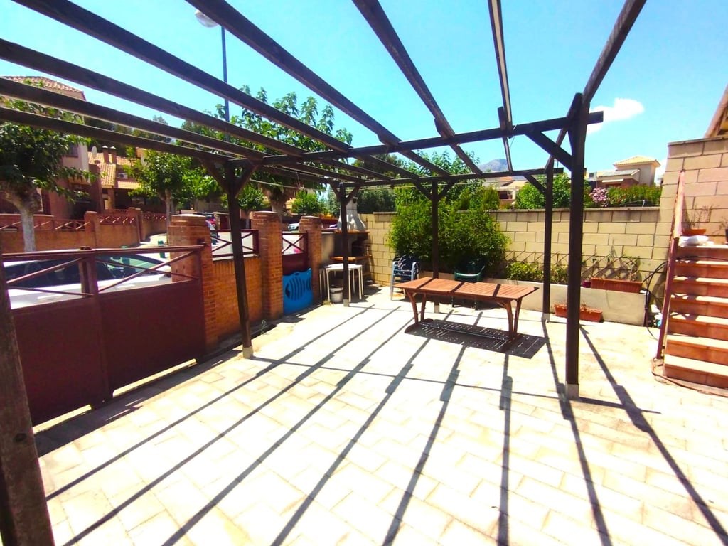 Property #RH20385 - 5