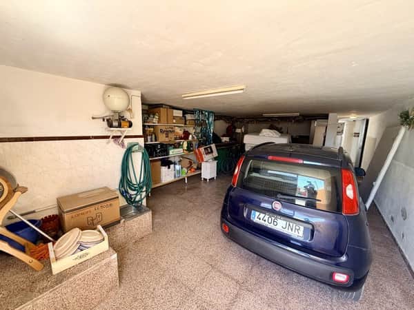 Rijwoning met 4 slaapkamers in Formentera del Segura