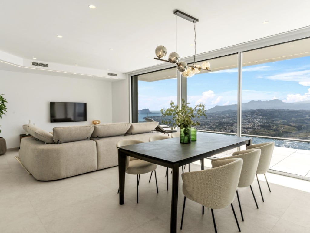 Villa moderne de 3 chambres avec piscine à débordement en Costa Blanca — terrace