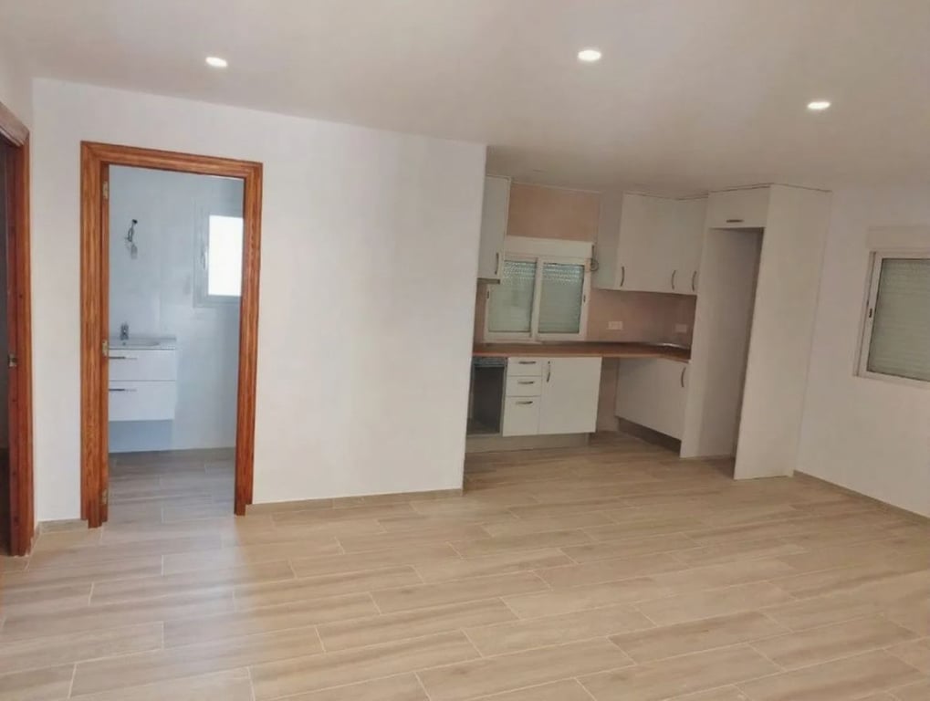 Oportunitat: Finca Rústica d'una Sola Planta a Prop de l'Arenal a Jávea | 4 Dormitoris, 1.500 m² de Parcel·la | Només 519.000 €! - 7