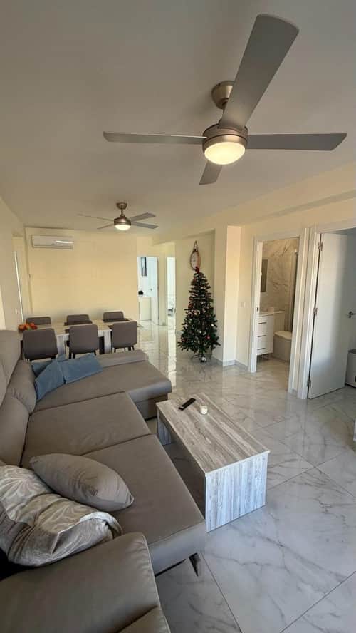 Appartement met 3 slaapkamers in Torrevieja — foto 16