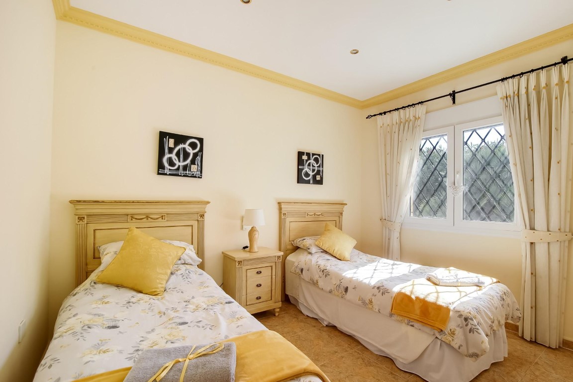 Villa Sapphire