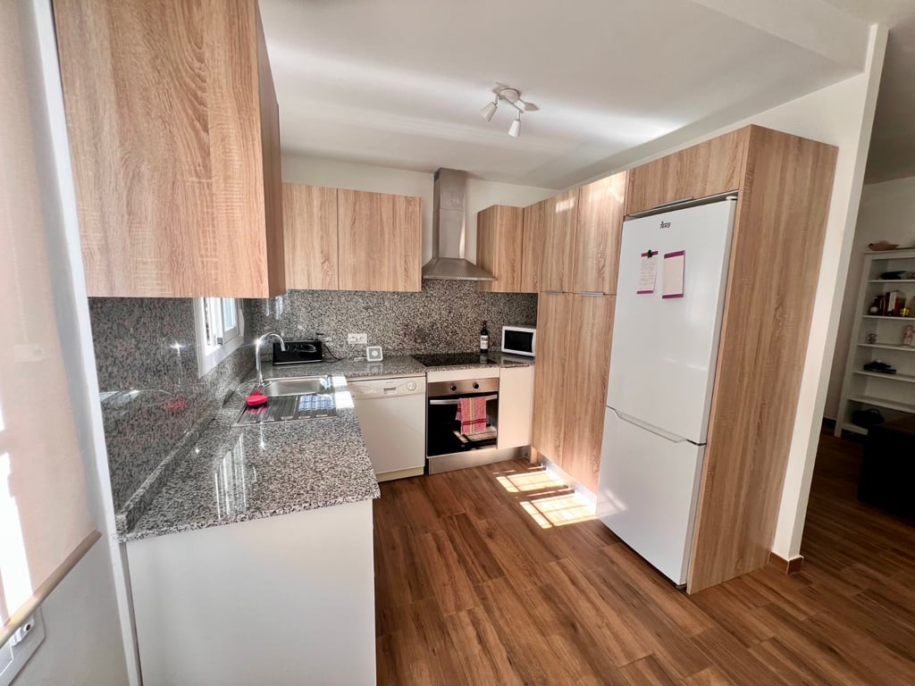 Property #RH21274 - 7