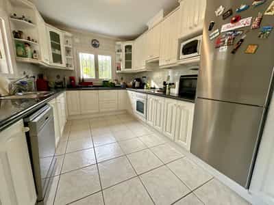 Property #AD 128