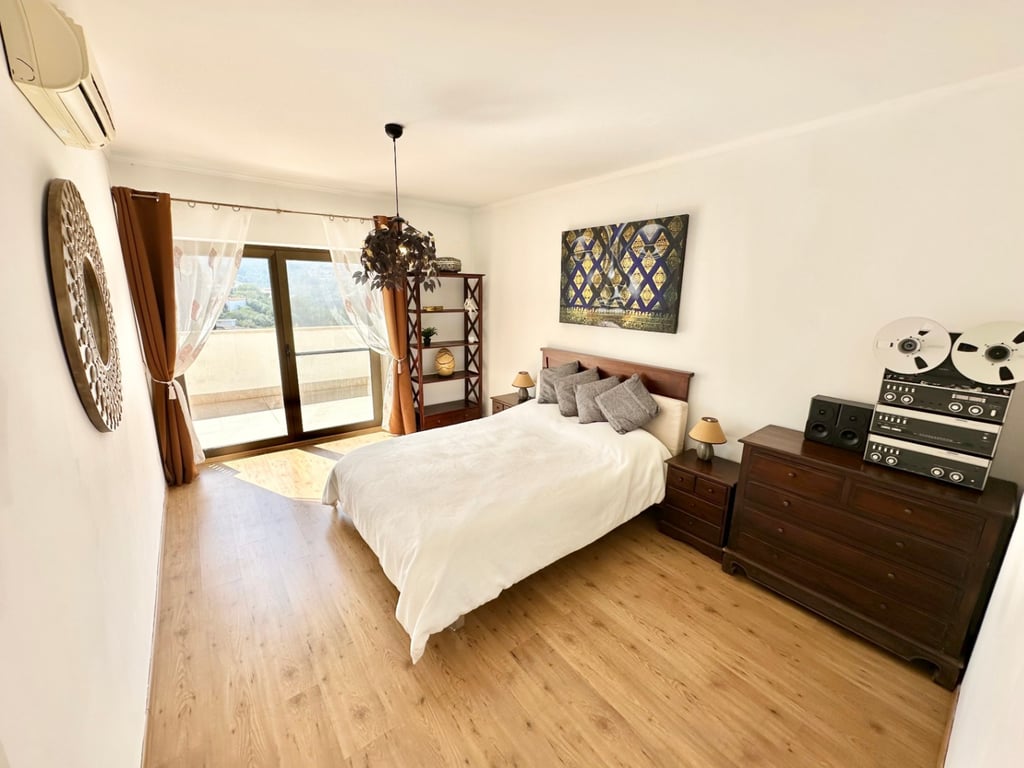 Tu oasis en Monte Pego: chalet con gran parcela, piscina y total privacidad - 34